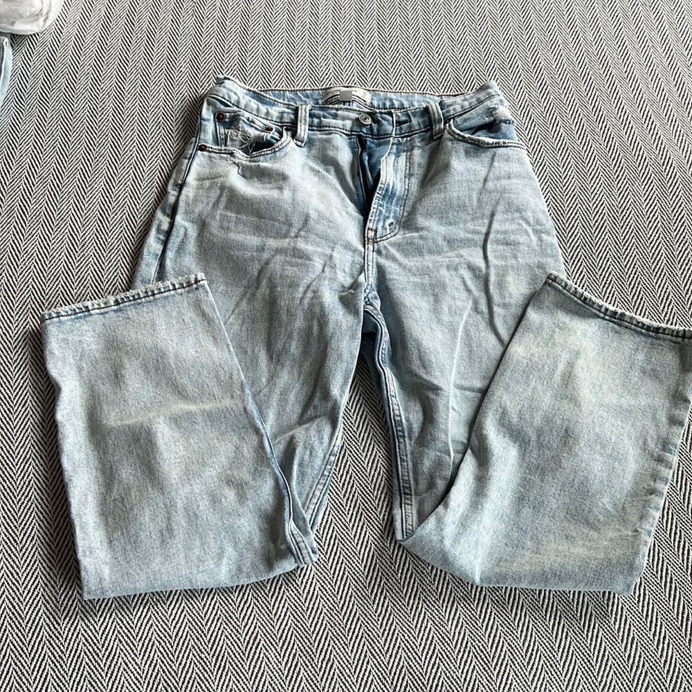 Abercrombie Ankle Straight Ultra High Rise Jeans